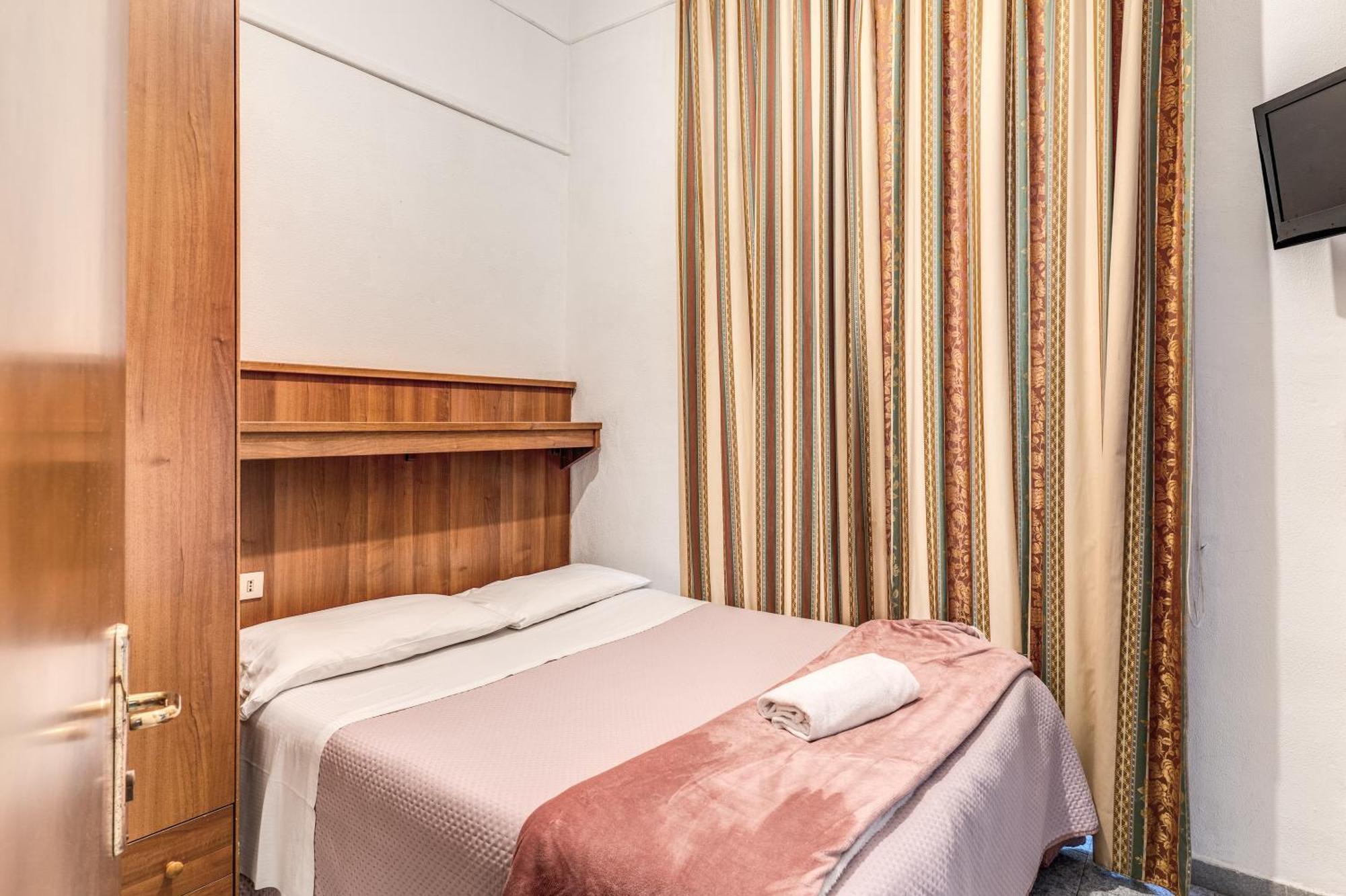 Hotel Giada Roma エクステリア 写真